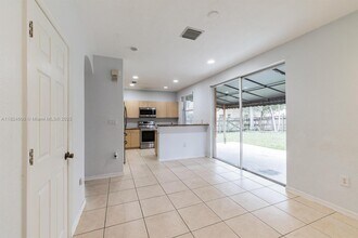1596 SE 20th Rd in Homestead, FL - Building Photo - Building Photo