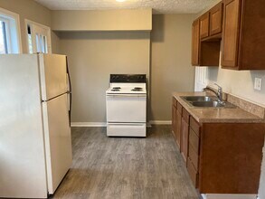 1356 Huffman Ave in Dayton, OH - Building Photo - Building Photo