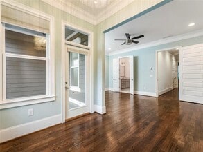 339 Brownstones Cir NE in Atlanta, GA - Building Photo - Building Photo