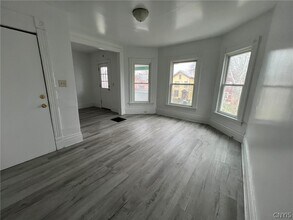 229 Kellogg St in Syracuse, NY - Building Photo - Building Photo