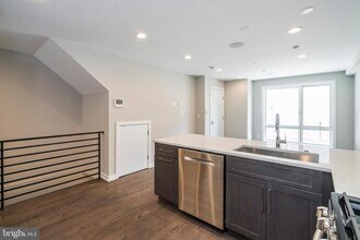 1438 Clymer St in Philadelphia, PA - Building Photo - Building Photo