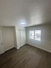 326 S Grosse Ave in Tarpon Springs, FL - Building Photo - Building Photo