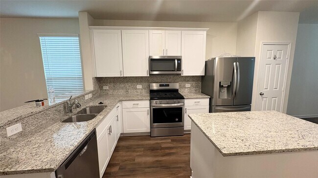 property at 4435 Rushing Ridge Ct