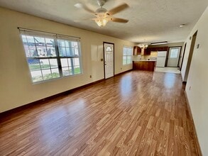 109 Pettus St in Somerset, KY - Building Photo - Building Photo