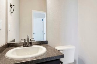 6933 4th Street Rd, Unit 2 in Greeley, CO - Building Photo - Building Photo