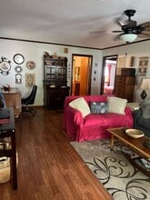 4851 W Gandy Blvd in Tampa, FL - Building Photo - Building Photo