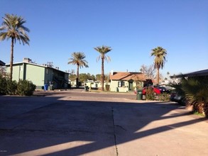 521 W Highland Ave in Phoenix, AZ - Building Photo - Building Photo