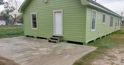 16317 Avenue D in Channelview, TX - Building Photo - Building Photo