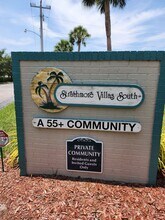 43 Strathmore Blvd, Unit 43 in Sarasota, FL - Building Photo - Building Photo