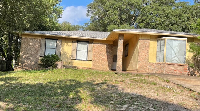 property at 904 Juniper Ave