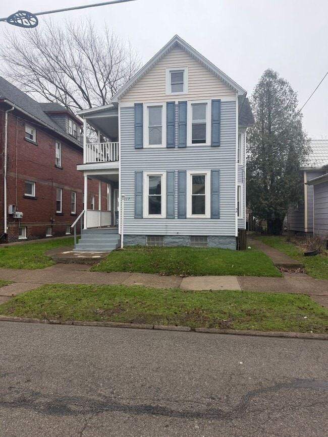 1017 W 5th St in Erie, PA - Building Photo - Building Photo