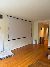 931 Massachusetts Ave, Unit 403 in Cambridge, MA - Building Photo - Building Photo
