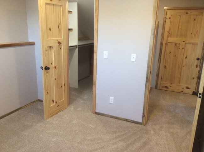 property at 1308 Bette Ln