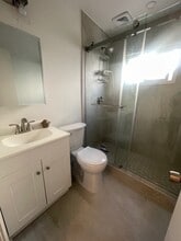 1307 Aviation Blvd in Redondo Beach, CA - Foto de edificio - Building Photo