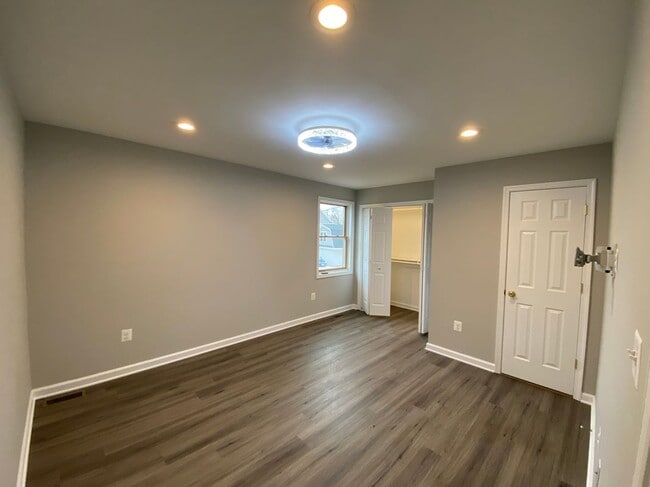4028 Chestnut Rd in Middle River, MD - Building Photo - Building Photo