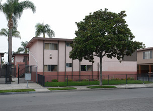 12601 Morningside Ave in Garden Grove, CA - Building Photo - Building Photo