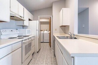1310 Hollow Run in Centerville, OH - Building Photo - Building Photo