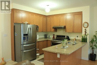 20 Haskett Dr in Markham, ON - Building Photo - Building Photo