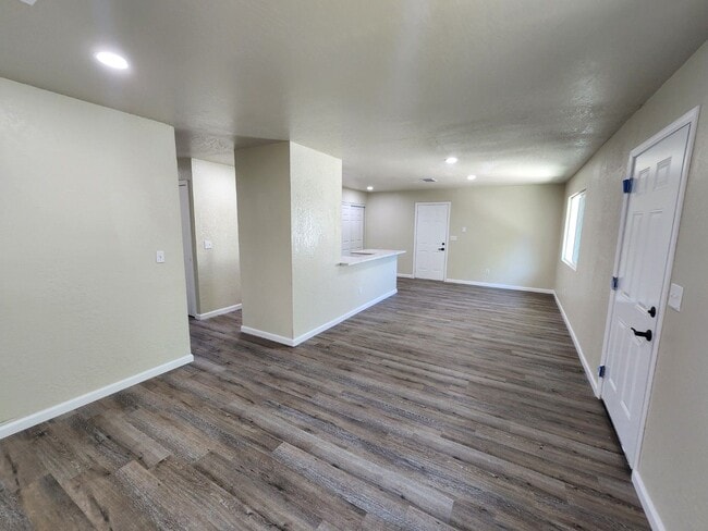 1563 Langston Dr in Newman, CA - Building Photo - Building Photo