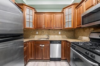 259 Griffith St in Jersey City, NJ - Building Photo - Building Photo