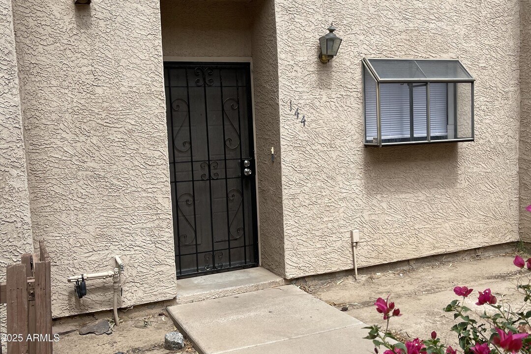 6550 N 47th Ave in Glendale, AZ - Foto de edificio