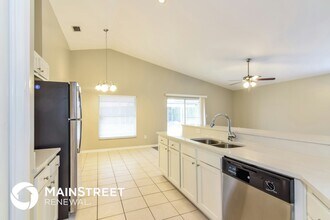 516 Beth Ann St in Valrico, FL - Building Photo - Building Photo