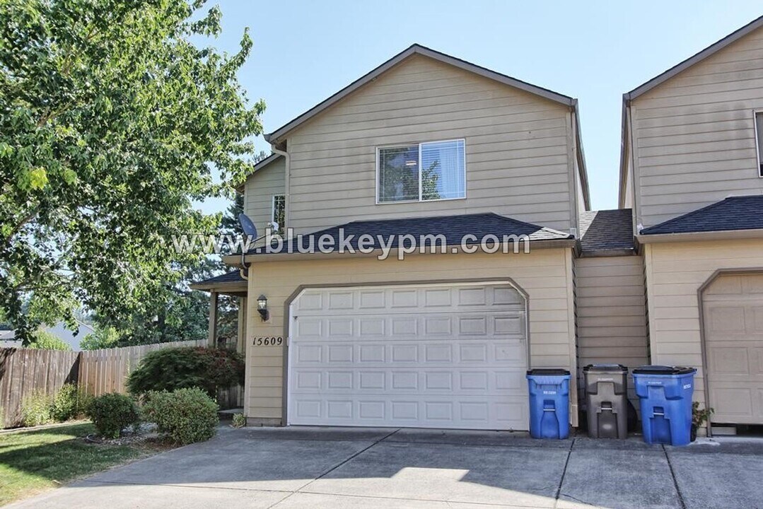 15609 NE 17th Ct in Vancouver, WA - Building Photo