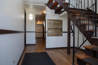 PIMA LANSING LLC in Lansing, IL - Foto de edificio - Building Photo