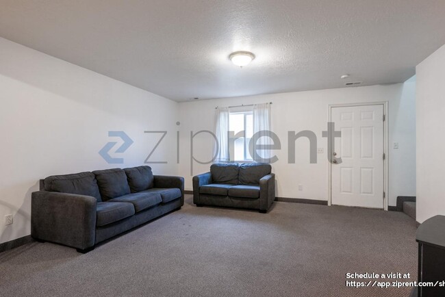 320 E 200 N in Ephraim, UT - Building Photo - Building Photo