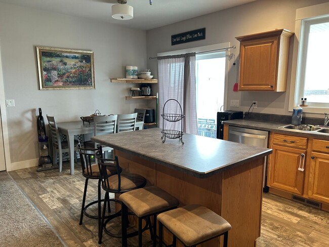 6205 Dawson Dr in Billings, MT - Building Photo - Building Photo