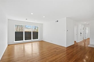 8834 Liptonshire Dr in Dallas, TX - Building Photo - Building Photo