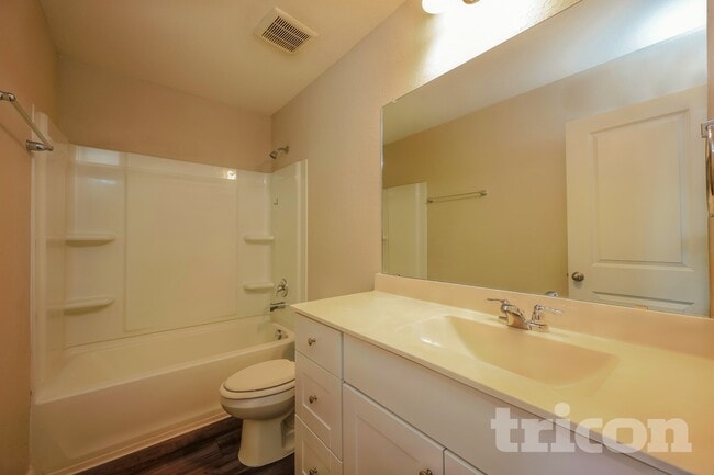 14302 Palm Ridge in San Antonio, TX - Building Photo - Building Photo