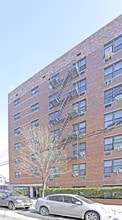 83-40 Britton Ave in Flushing, NY - Building Photo - Building Photo