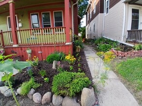 220 E Smith St, Unit BayViewhouseforrent in Milwaukee, WI - Building Photo - Building Photo