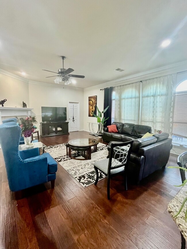 5474 Golfside Dr in Frisco, TX - Foto de edificio - Building Photo