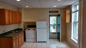 1122 N 2nd St in Harrisburg, PA - Building Photo