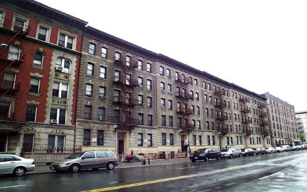 609-619 W 135th St in New York, NY - Foto de edificio