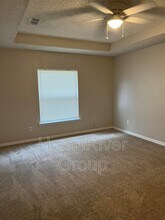 11008 Apple Blossom Trail W in Jacksonville, FL - Building Photo - Building Photo