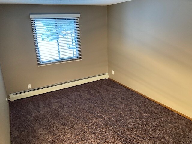 7501 W 101st St, Unit 115 in Minneapolis, MN - Building Photo