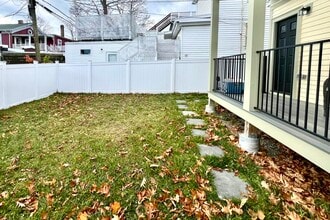 5 Carlisle St, Unit Fully Furnished Room in Boston, MA - Foto de edificio - Building Photo