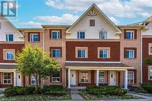 246 Spillsbury Dr in Peterborough, ON - Building Photo