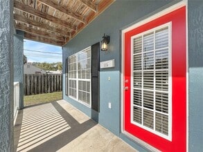 3101 E Washington St in Orlando, FL - Building Photo - Building Photo