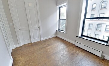 200 Stanton St, Unit 4 in New York, NY - Foto de edificio - Building Photo