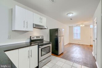 1138 W Lombard St in Baltimore, MD - Building Photo - Building Photo