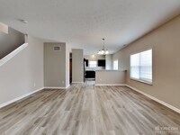 3245 Lakestream Dr photo'