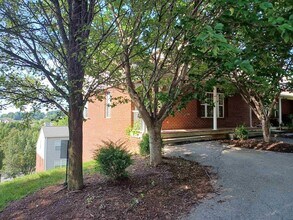 365 Tall Oak Blvd NW in Christiansburg, VA - Building Photo - Building Photo