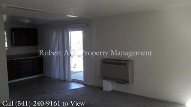 713 SE 7th St in Pendleton, OR - Building Photo - Building Photo