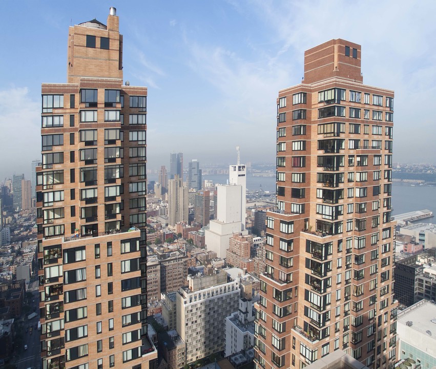 One Columbus Place in New York, NY - Building Photo