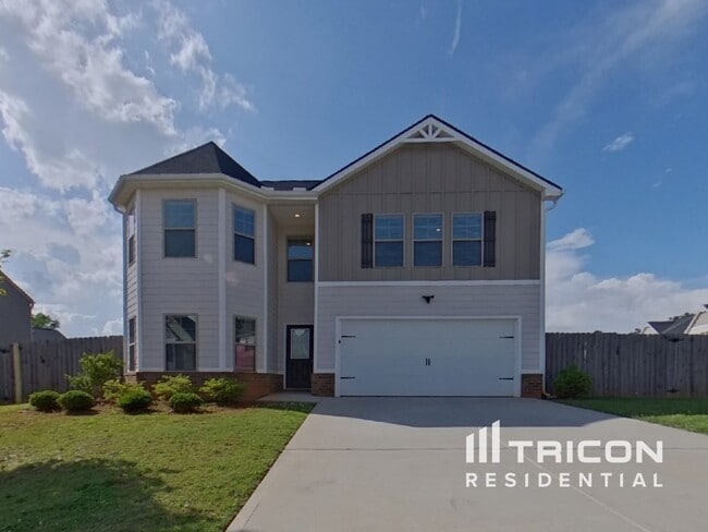 property at 3040 Chris Cir