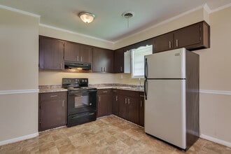 2925 Audubon Pl in Augusta, GA - Foto de edificio - Building Photo